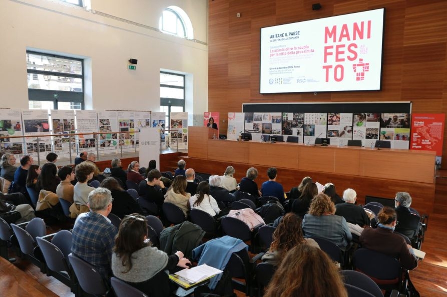 consulta AL-abitare il paese-893x595 consulta AL-abitare il paese-893x595